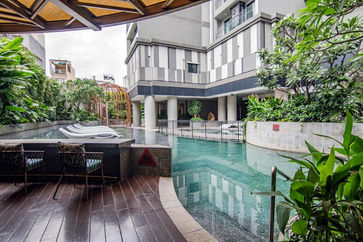 Le Places ZENITY Luxe Suites District 1