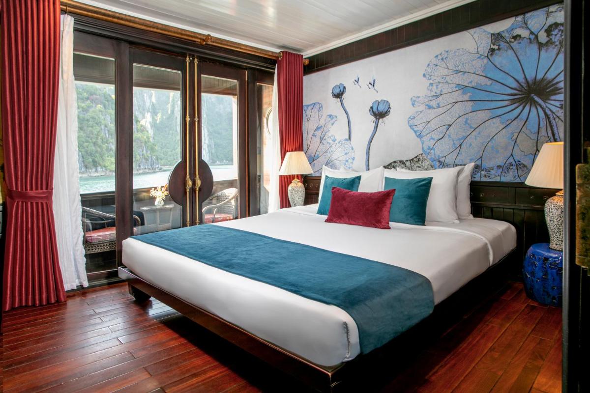 Legend Halong Private Cruises - Managed by Bhaya Cruise