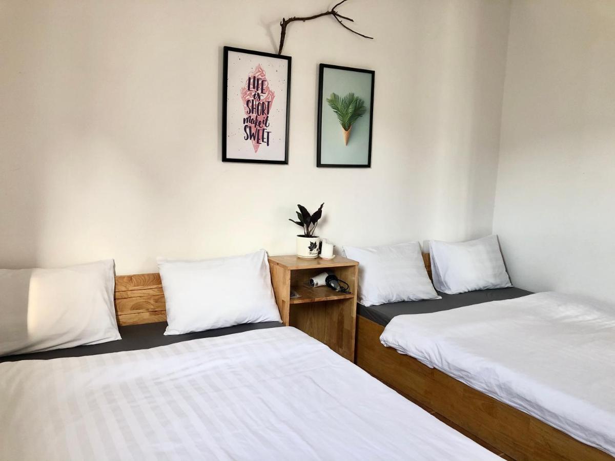Len’s hostel