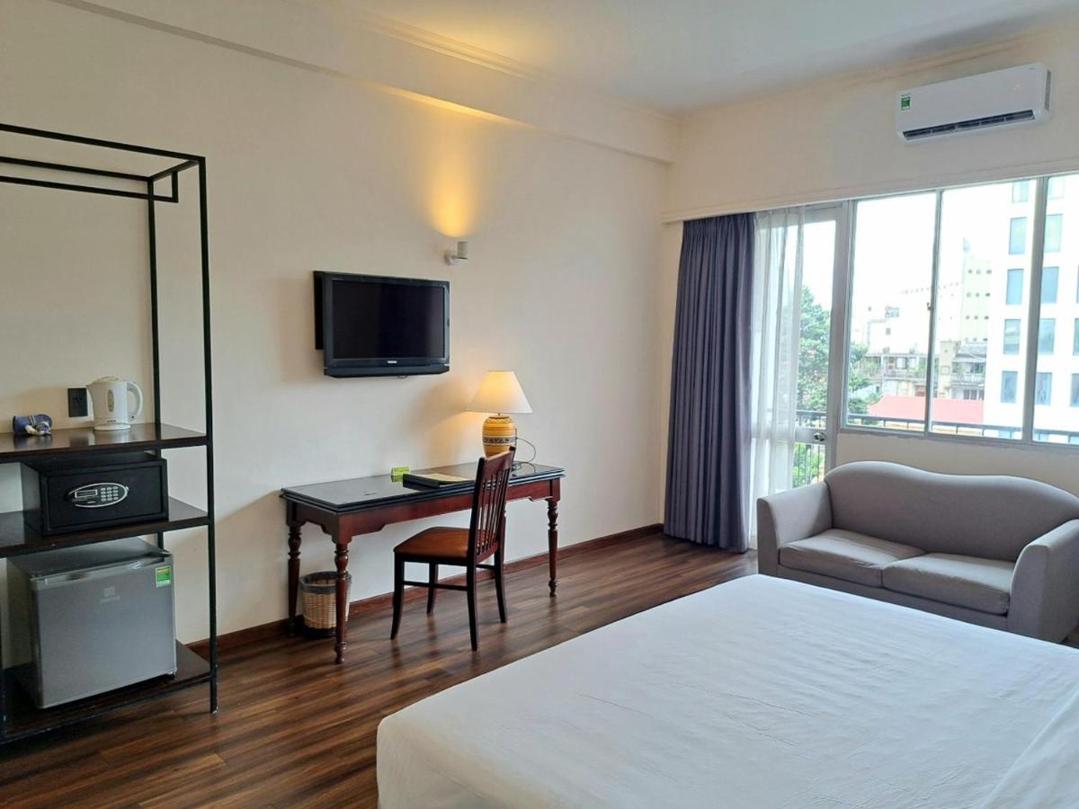 Liberty 2 Hotel