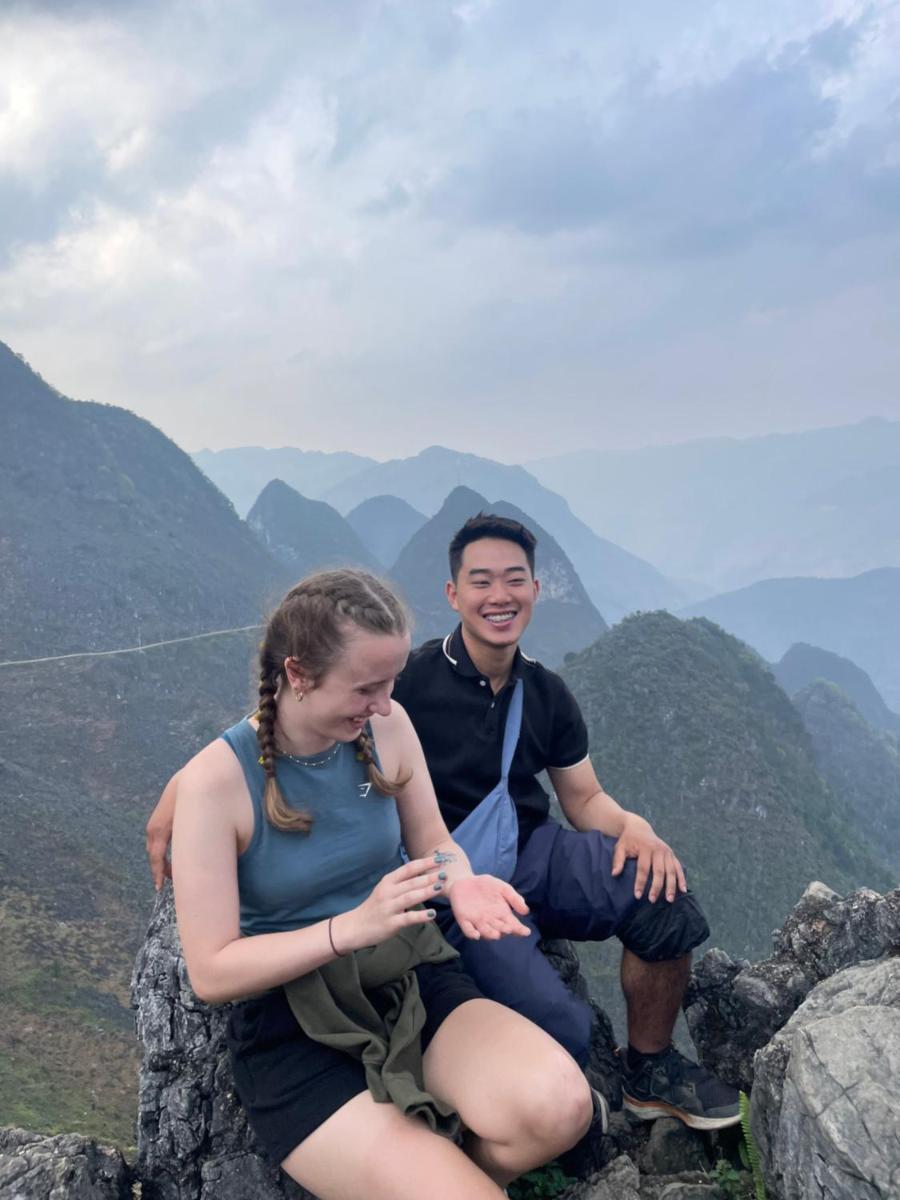 LĨNH HƯƠNG RIVESIDE HOMESTAY