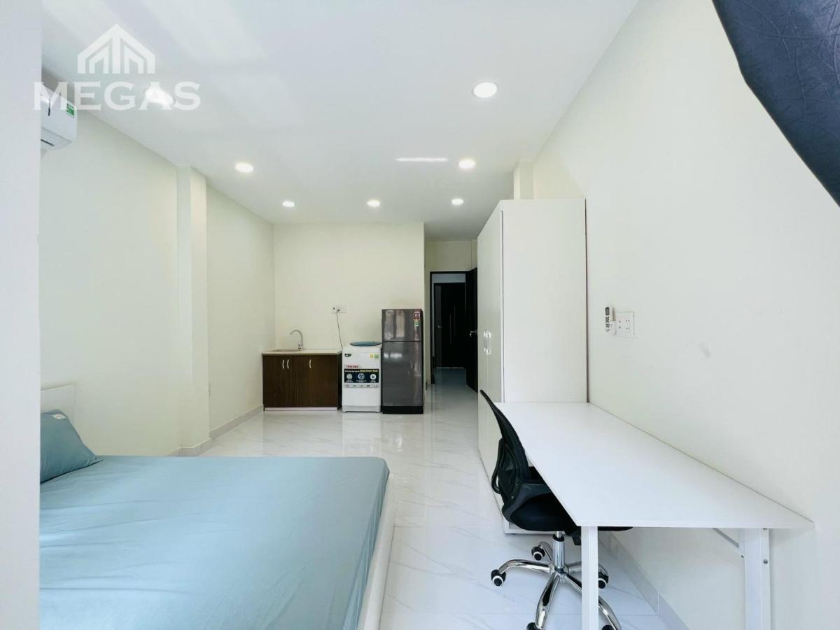Long Home 1