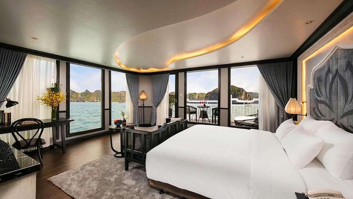 Lotus Elegance Cruise