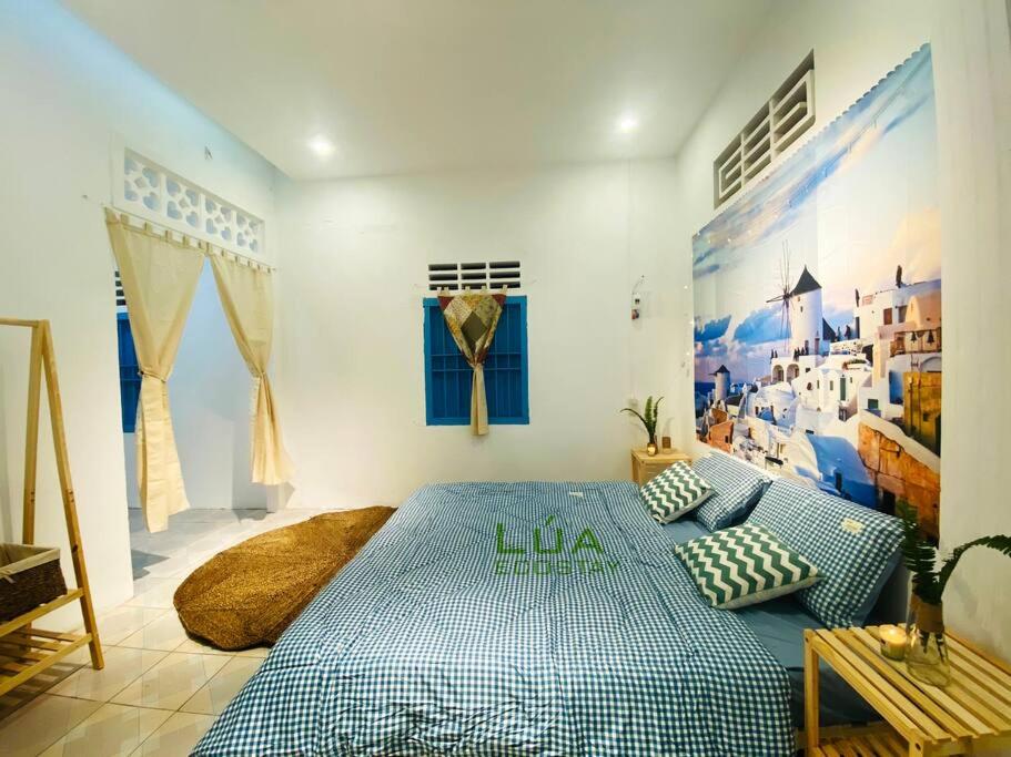 Lúa Ecostay trên bờ biển