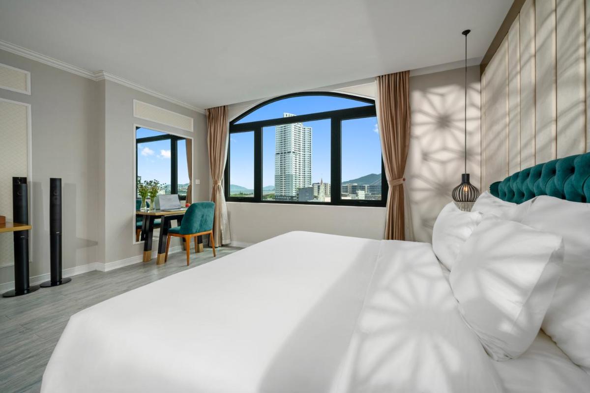 Lupin Center Hotel Danang
