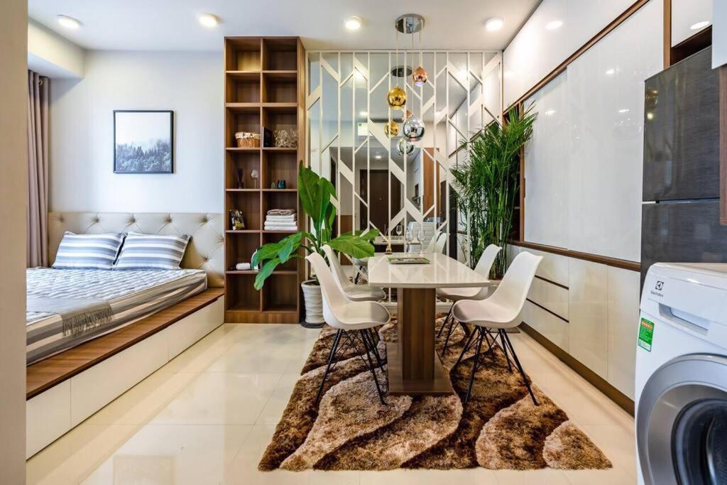 Luxury Apartment Free Gym & Swimming