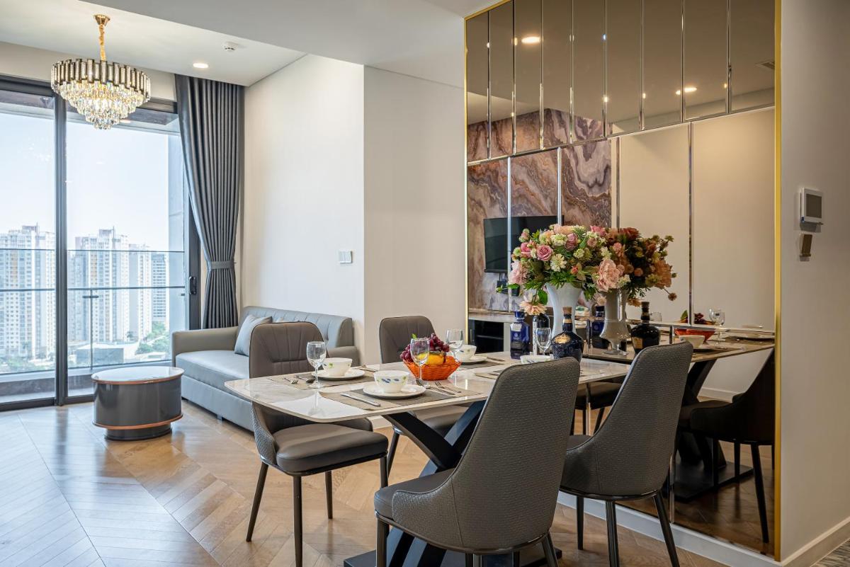 Luxury Condotel in LUMIERE RIVERSIDE