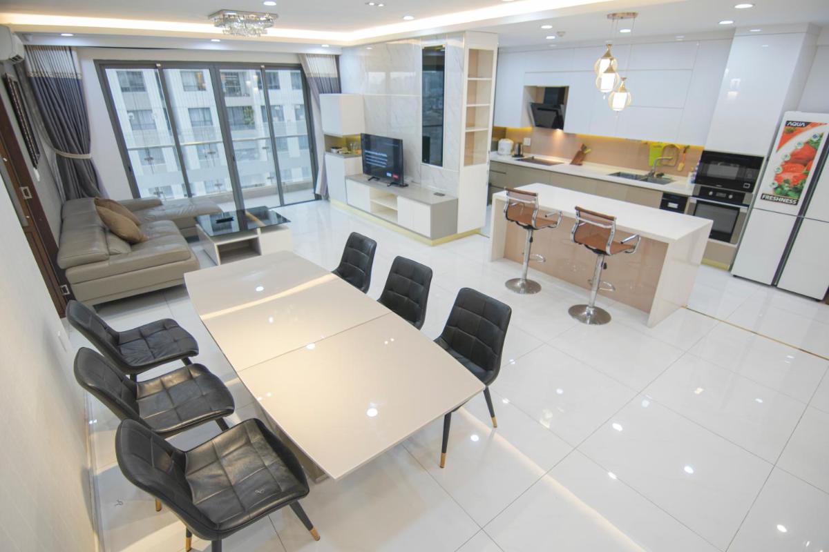 Luxury Gold Apartment 86 -Rooftop Pool Central City