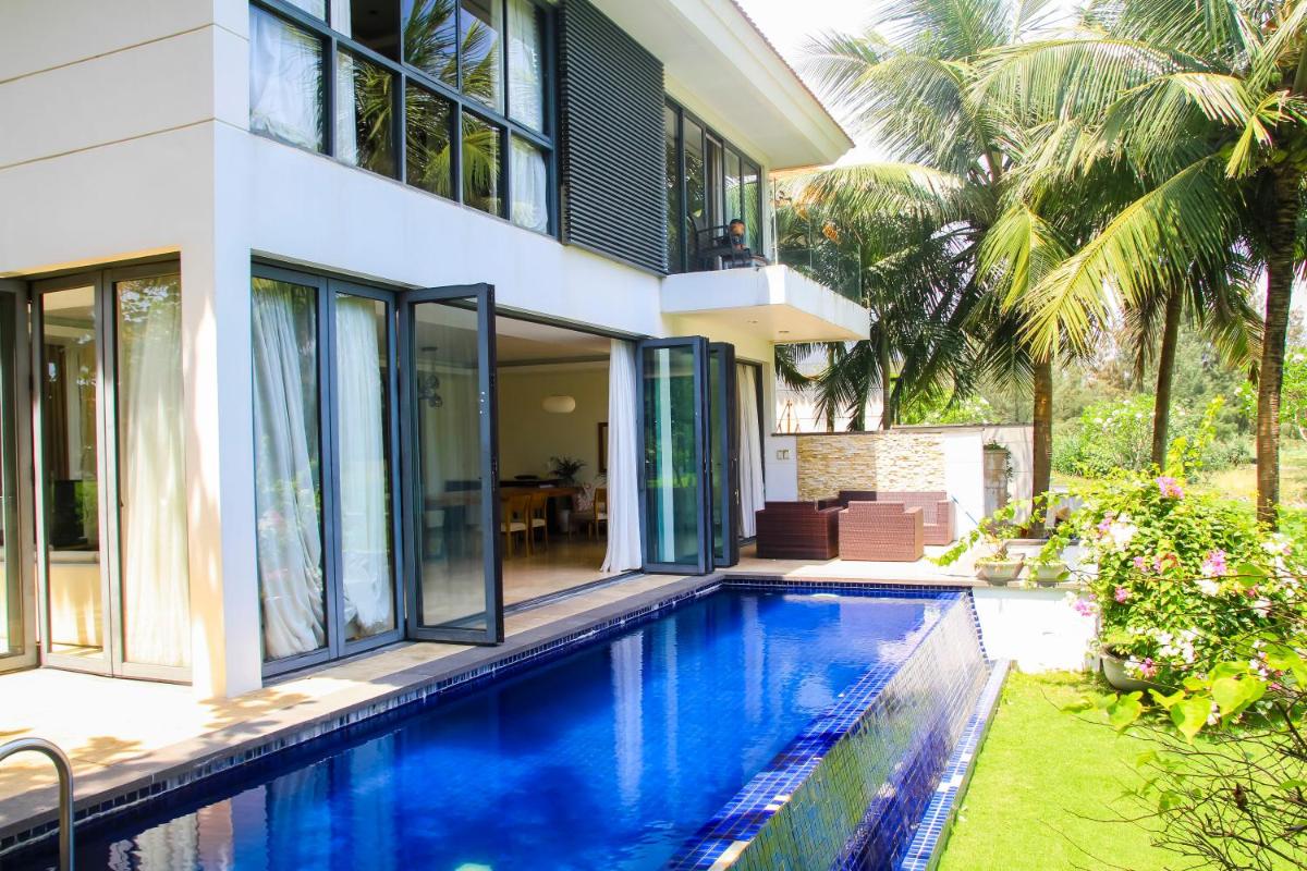 Luxury Ocean view villa - Free Airport Pick Up