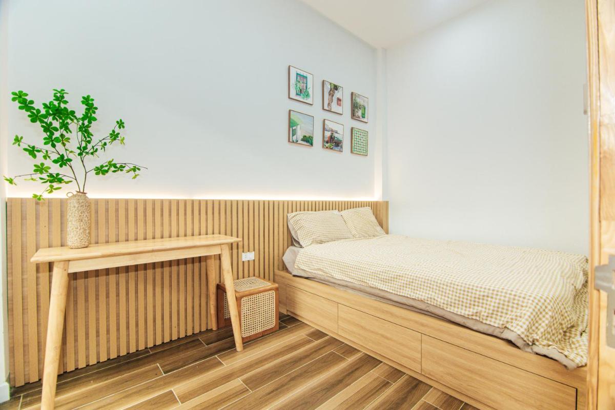 Ly Homestay Hạ Long