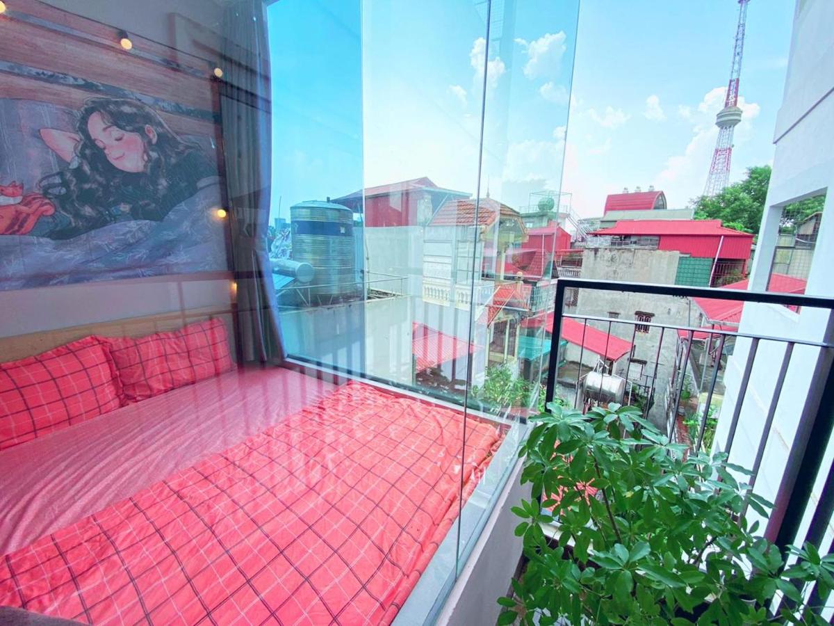 MAY - SKY VIEW VH