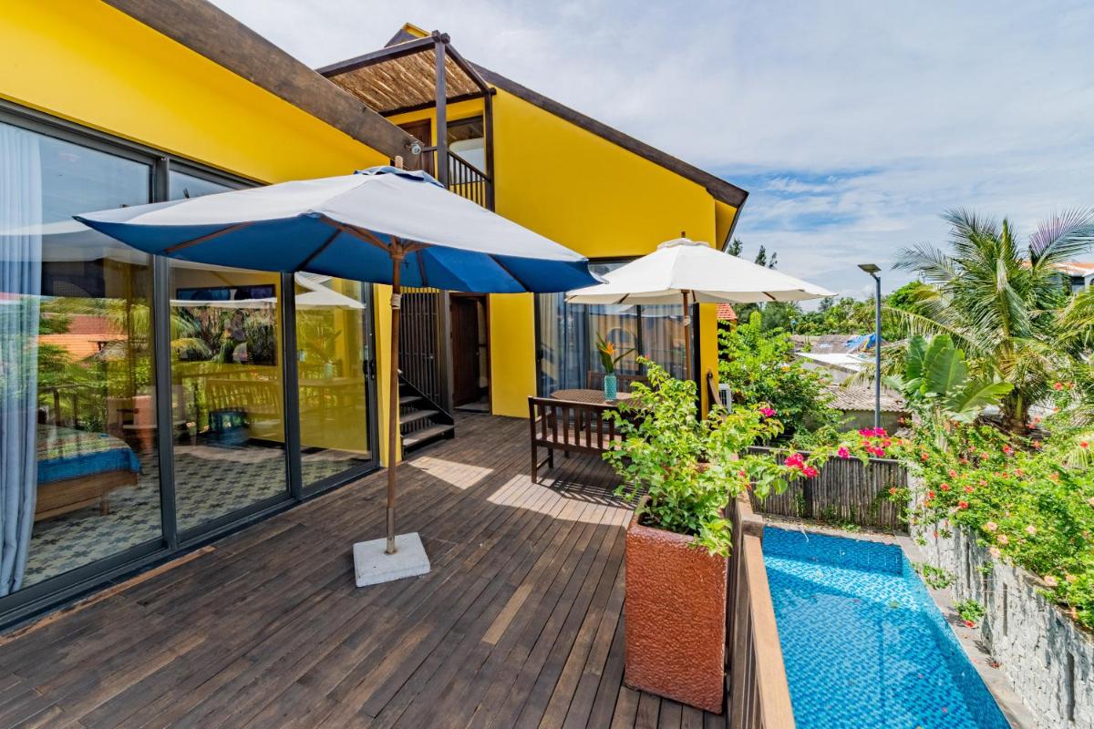 May Villa 6BR Oceanview An Bang Beach Hoi An