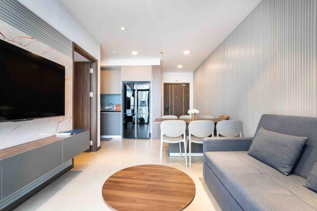 MESSI Home - seaview, 2m walking to beach apt