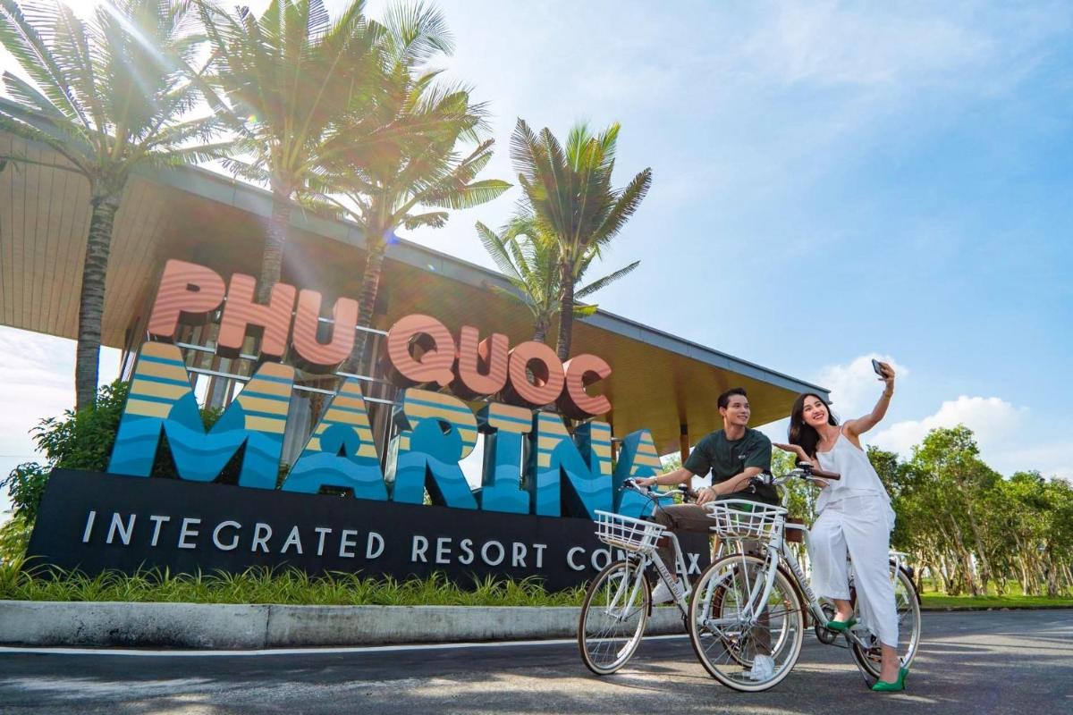 Minh Phu Quoc hotel 1 minute walking to beach