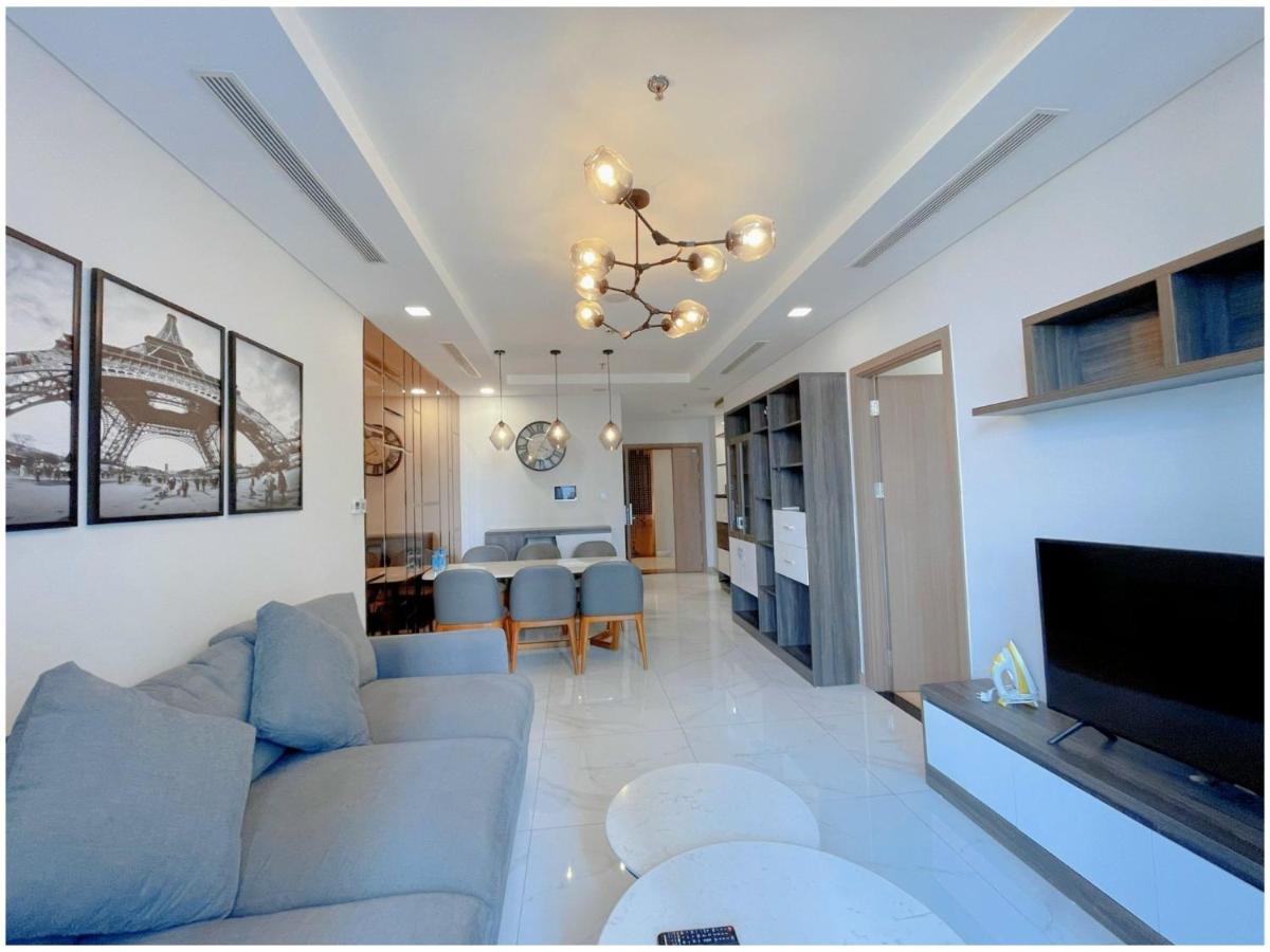 Mochi - Landmark81