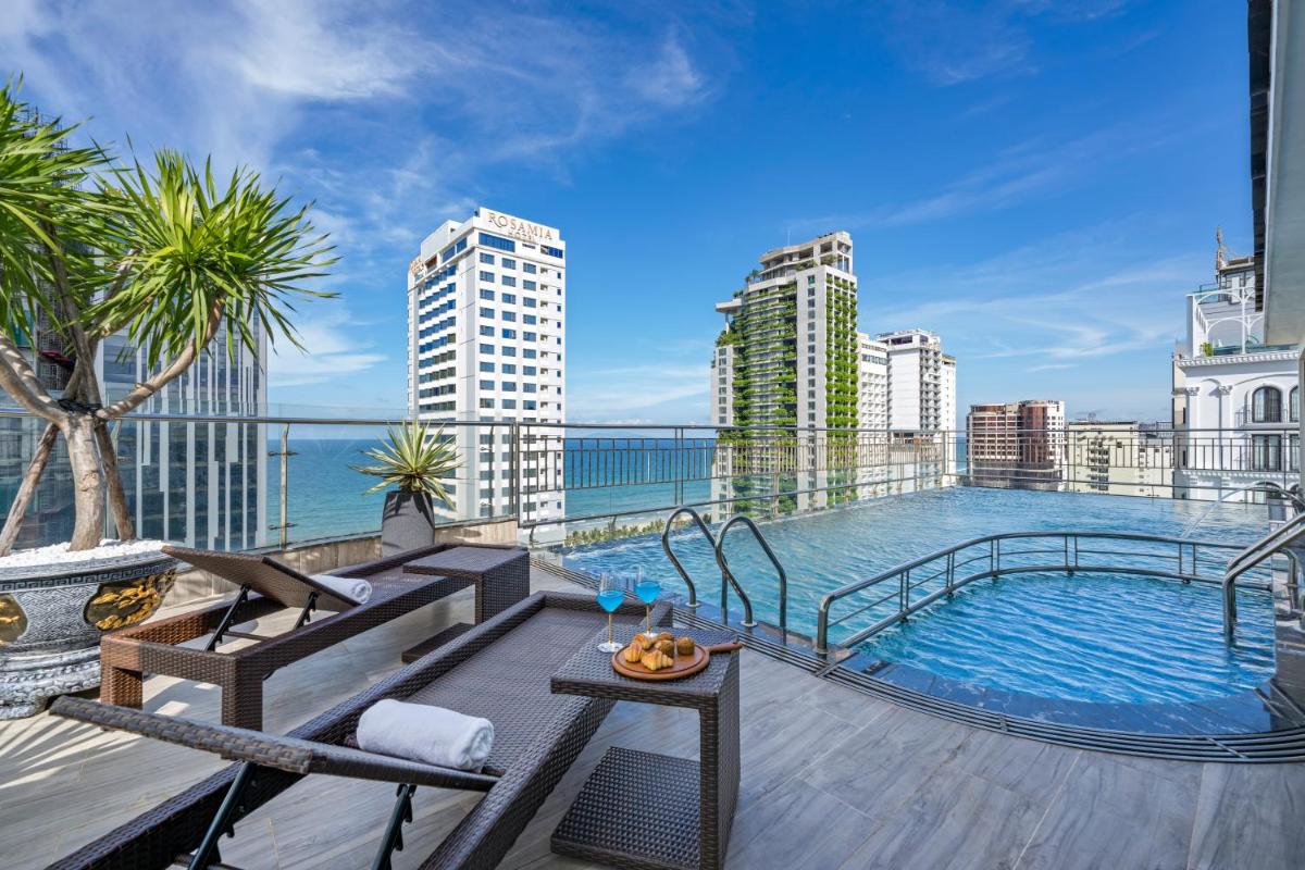 Monalisa Luxury Hotel