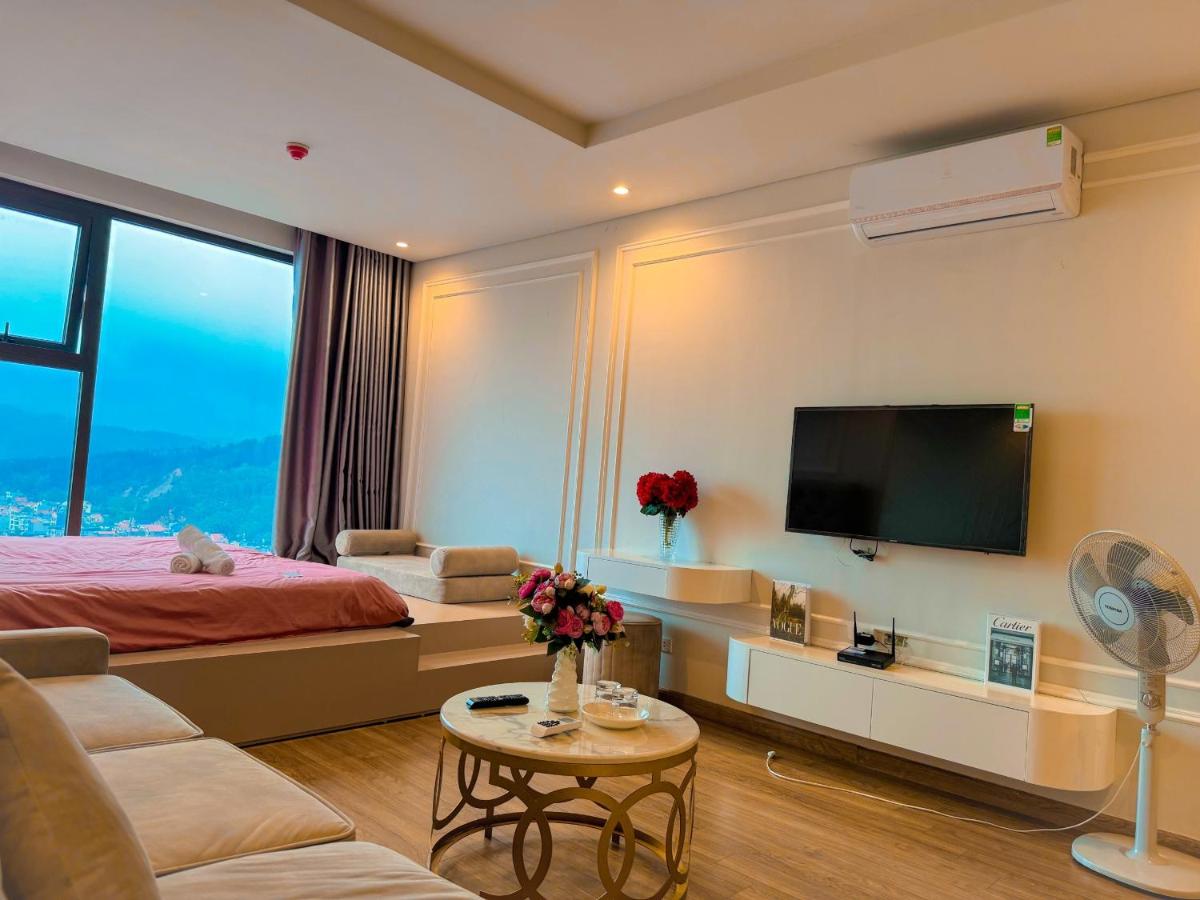 Moon Homestay Hạ Long-near Marina beach