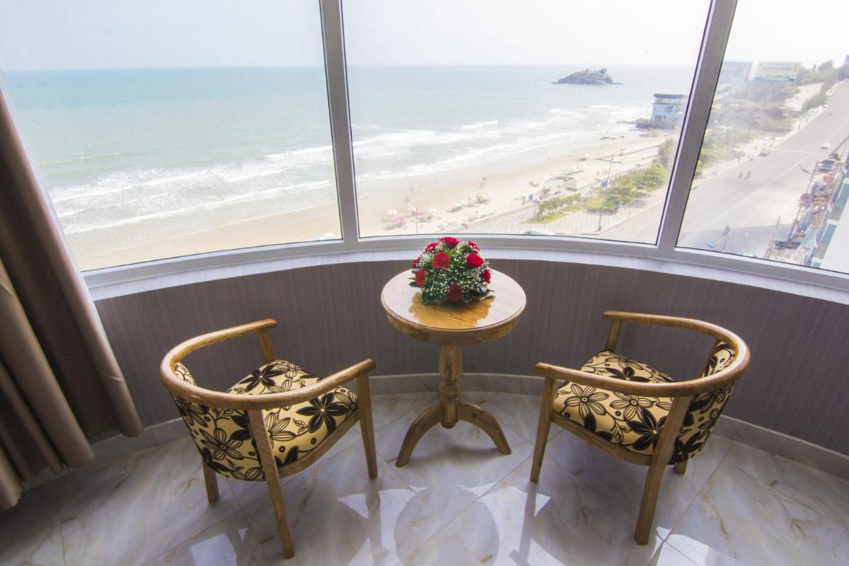 Ngoc Hanh Beach Hotel