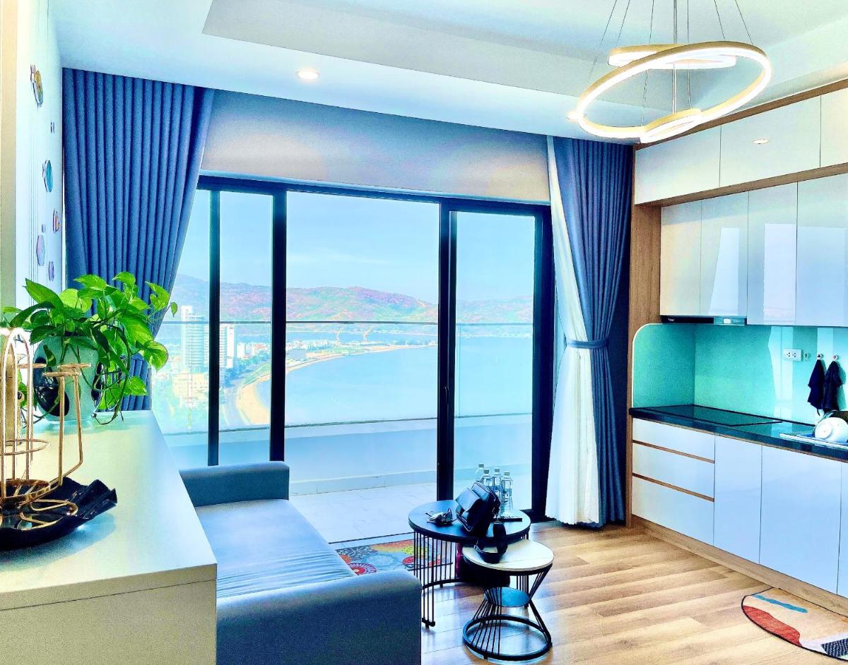" Nhà Mình " Home & Apartment