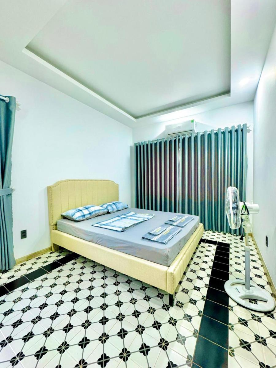 Nhà Sói Hồ Cốc