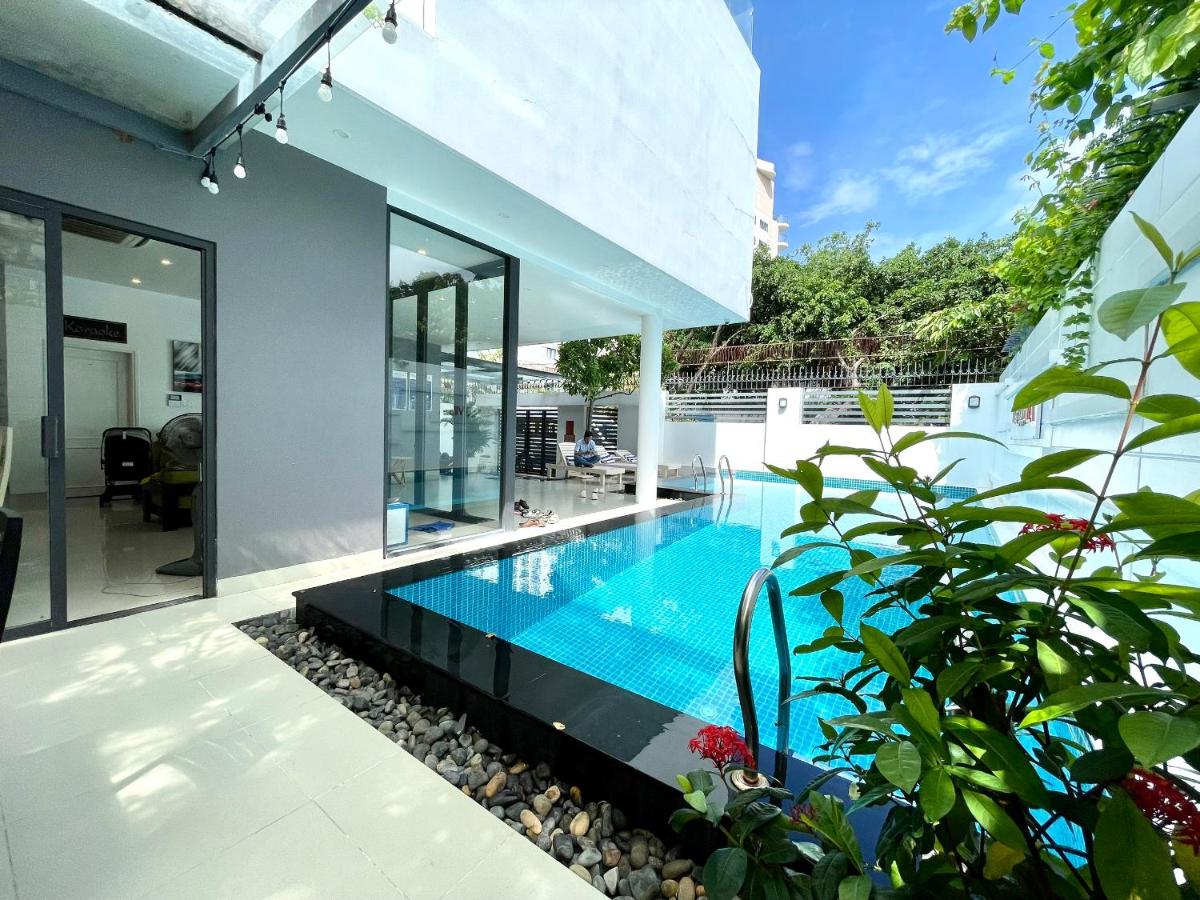 Nice villa 8bedroom with swinming pool in Vung Tau