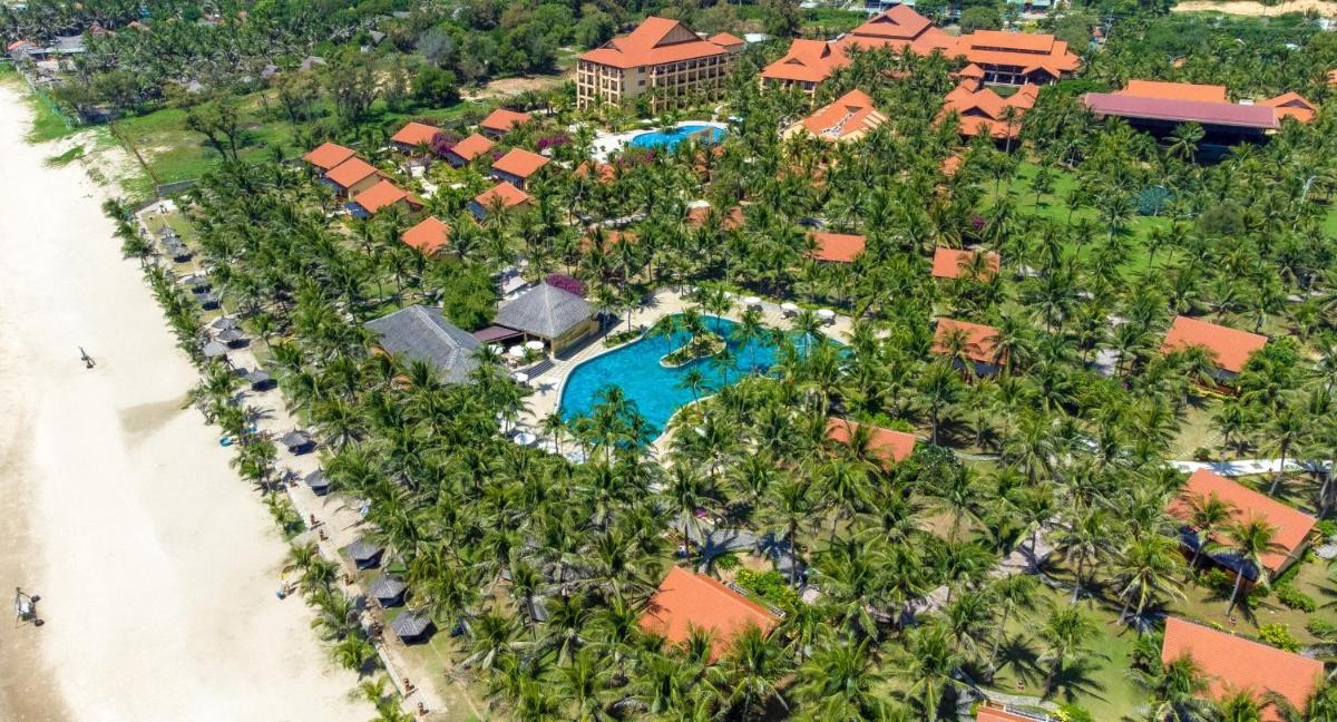 Pandanus Resort