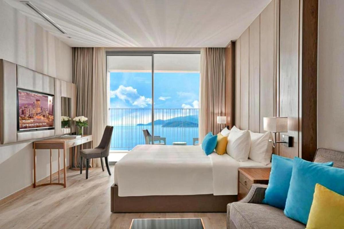 Panorama Beachfront Studio by NEST Group