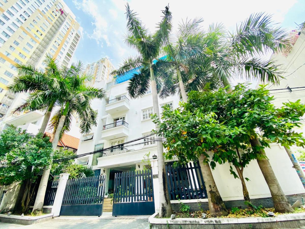 Pearl Service Apartment