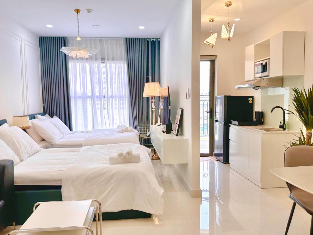 Pi APARTMENT - 2 Double Beds Aparment at Saigon Center
