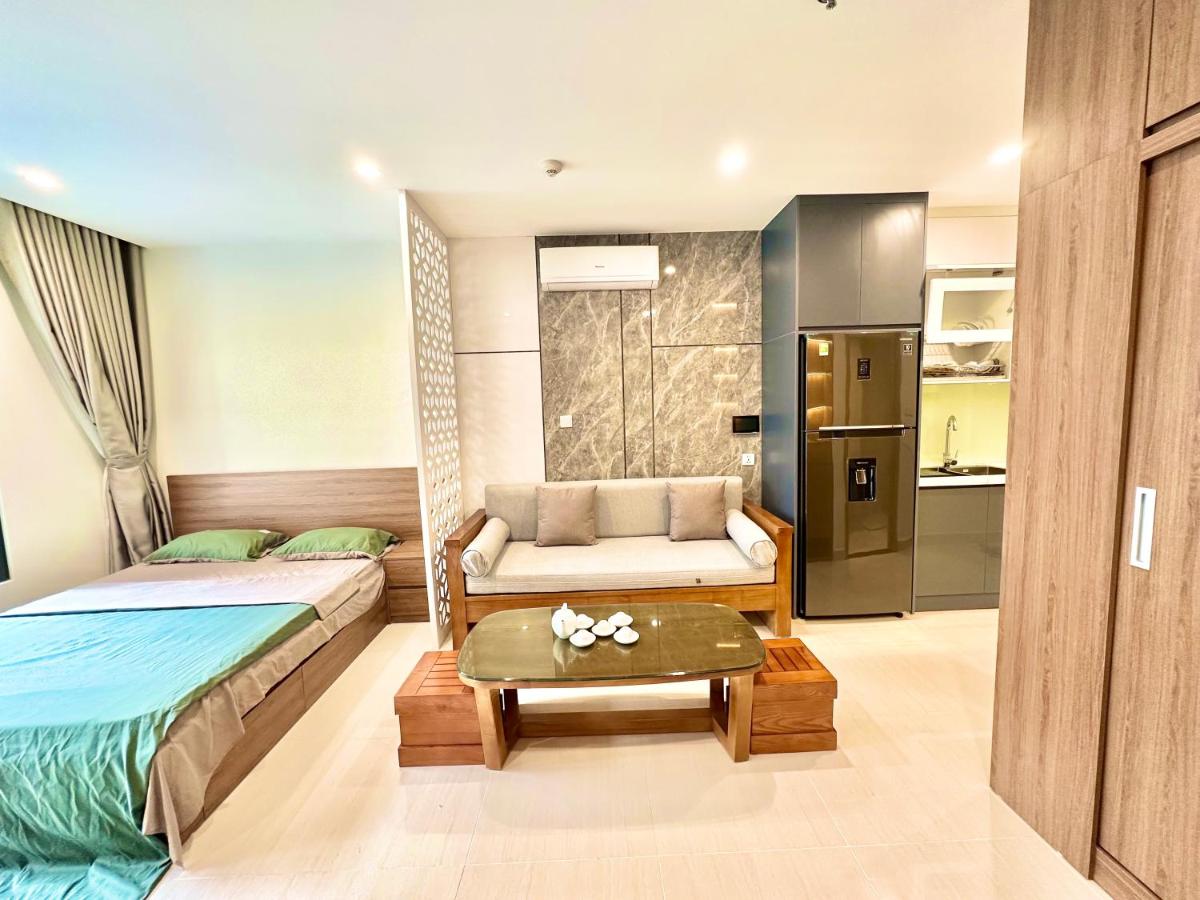 Pooling View Modern Apt 3' to Artificial Sea