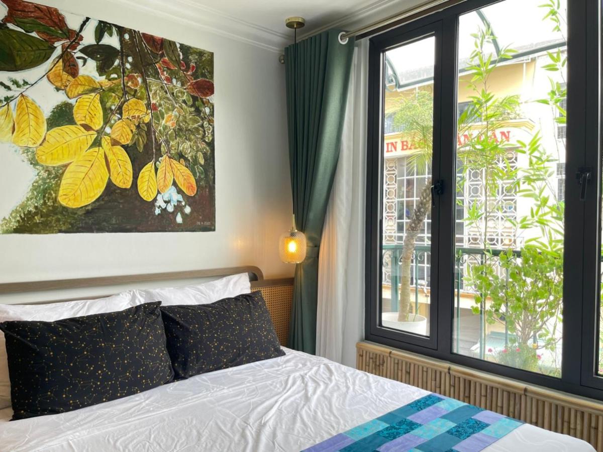 Prime View, Natural Light, 3' To Hoan Kiem Lake, 2 Bedroom, 2 Shower, Free Wifi, Netflix