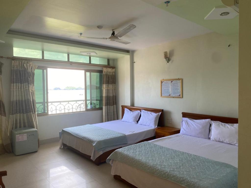 Private Balcony Hotel