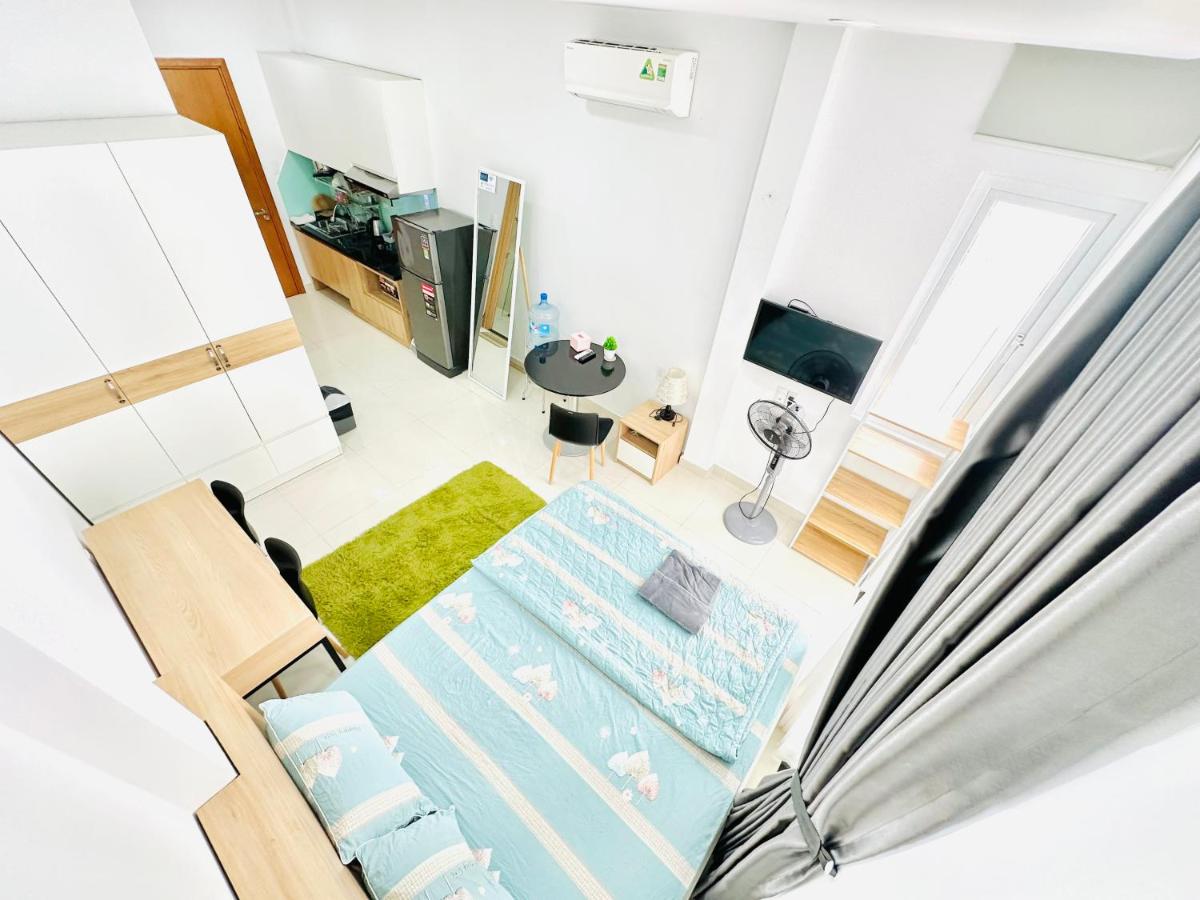 Quiet perfect located 1BR with desk 504