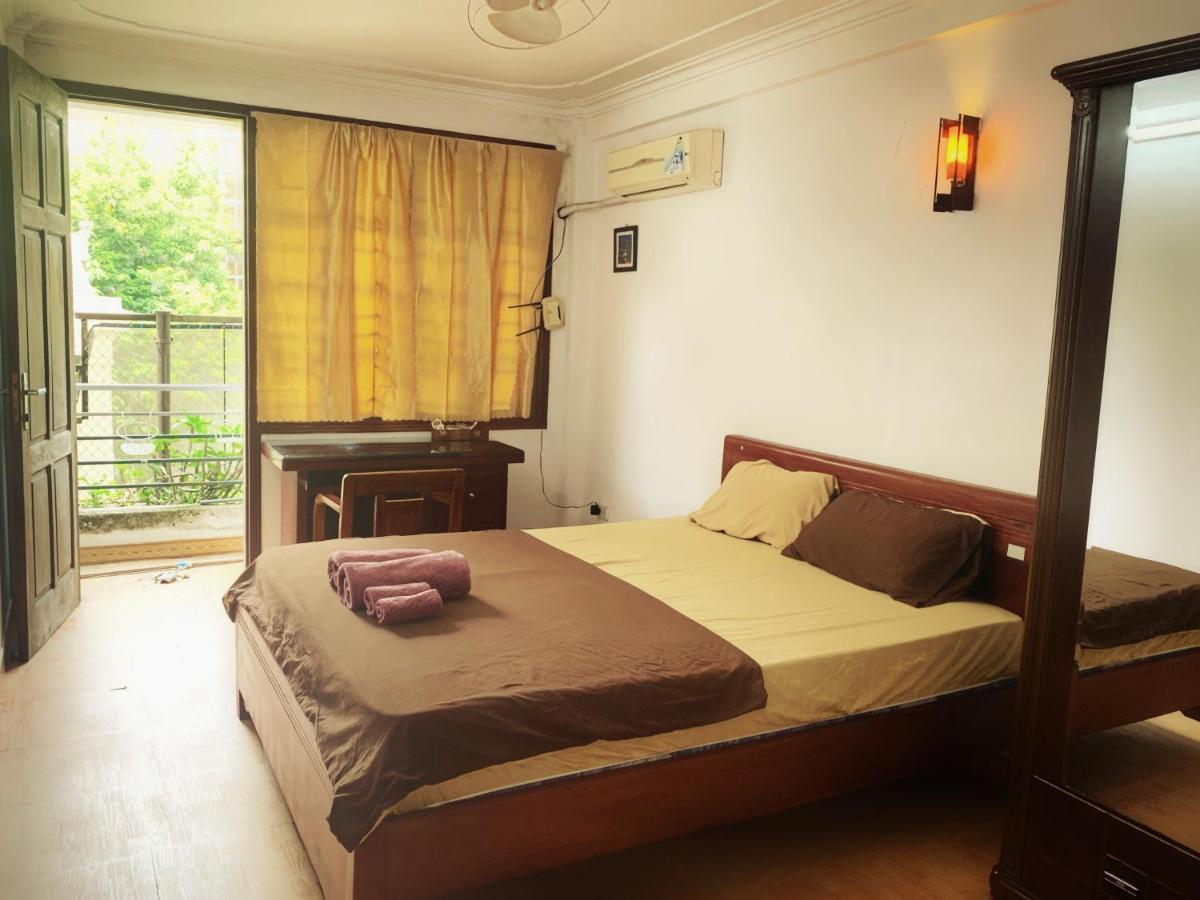 Rainbow HomeStay - No 8 Alley 18B Tong Dan