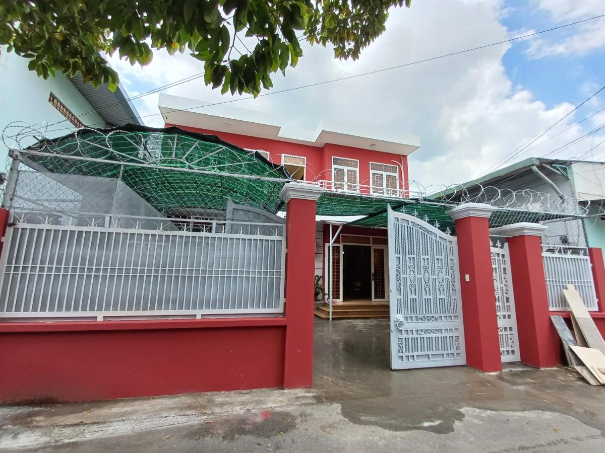 REDHOME DORM