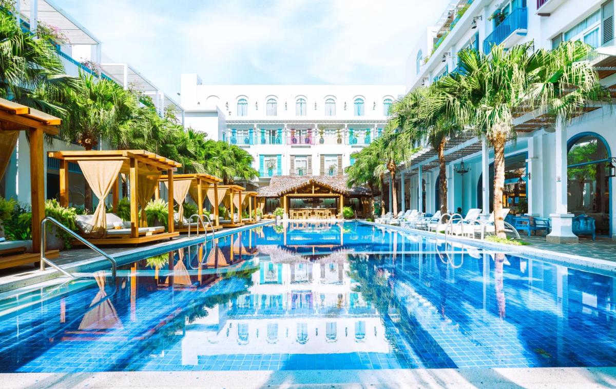 Risemount Premier Resort Da Nang