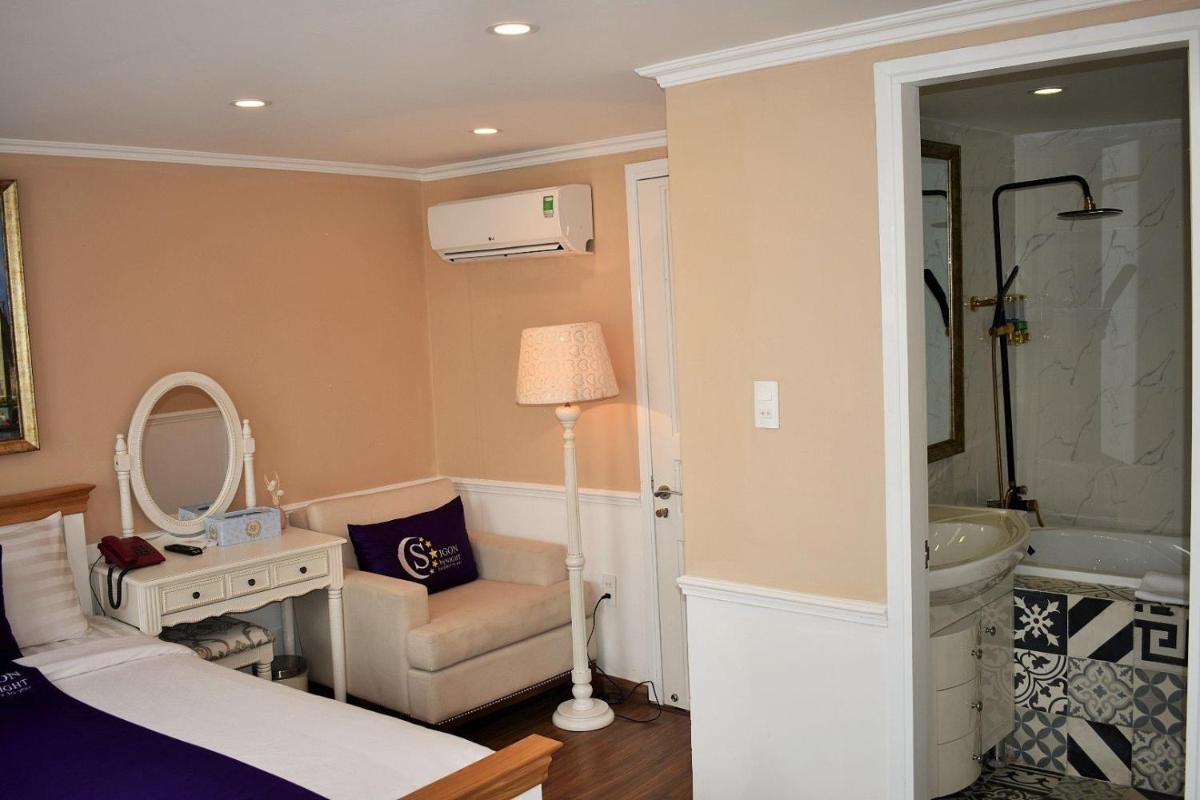 Saigon By Night Boutique Hotel
