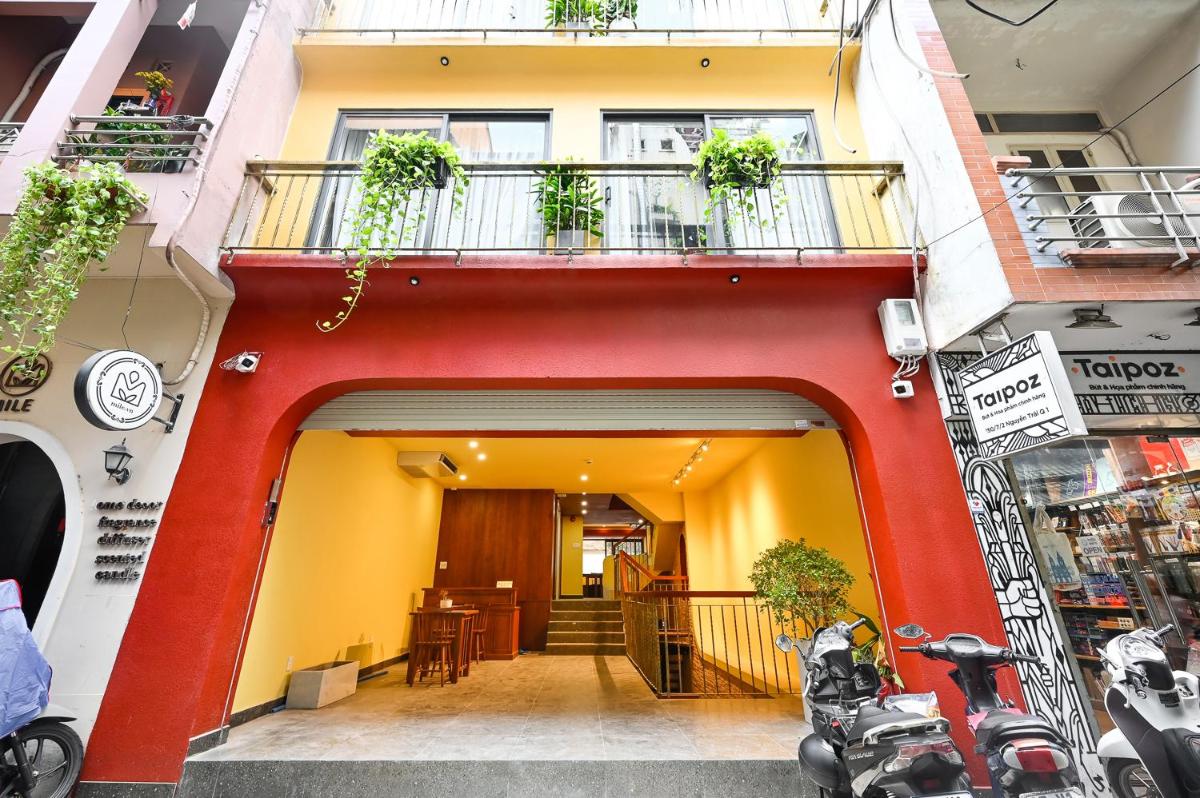 Saigon Hotel & Apartment