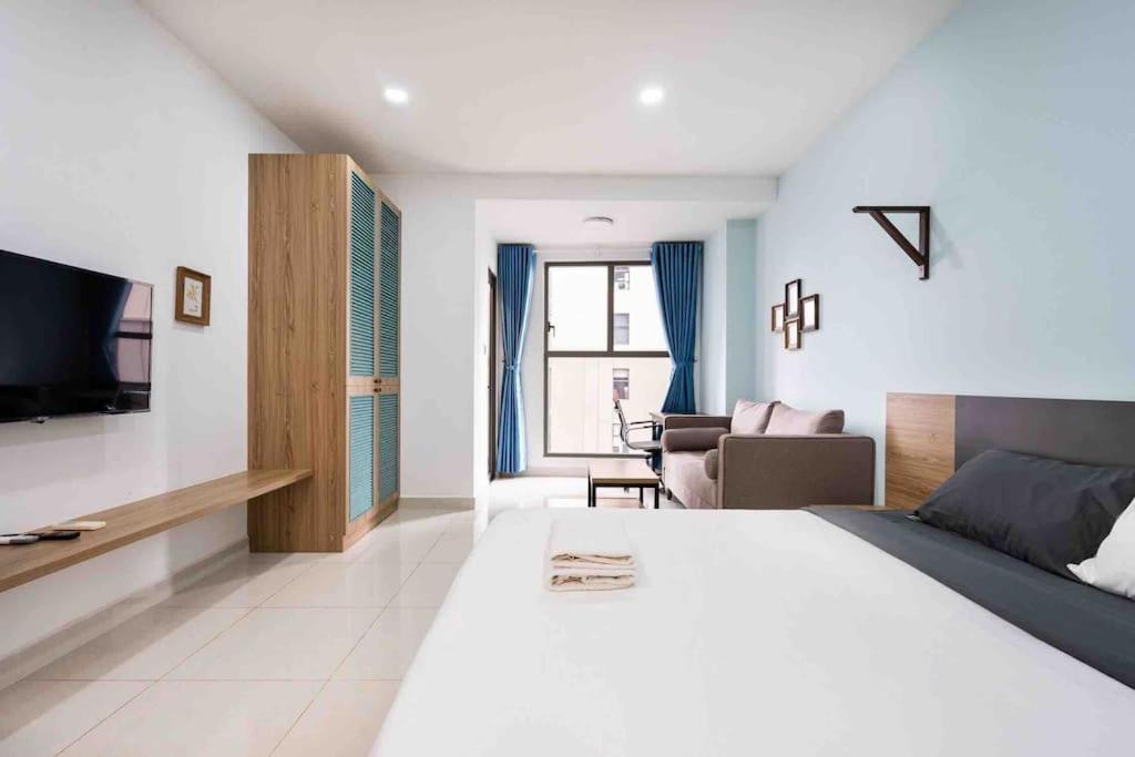 Saigon Royal big studio/free gym and pool