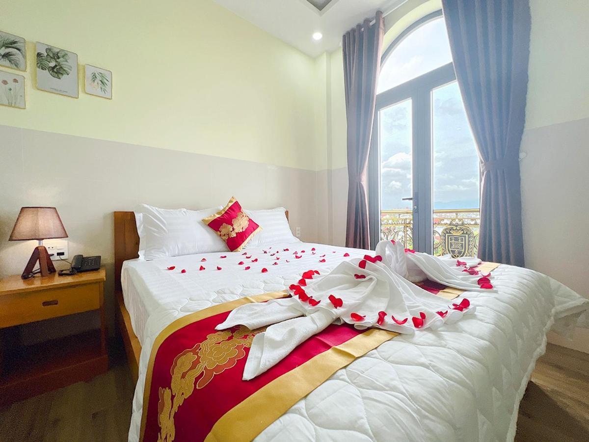 Sea Star Hotel