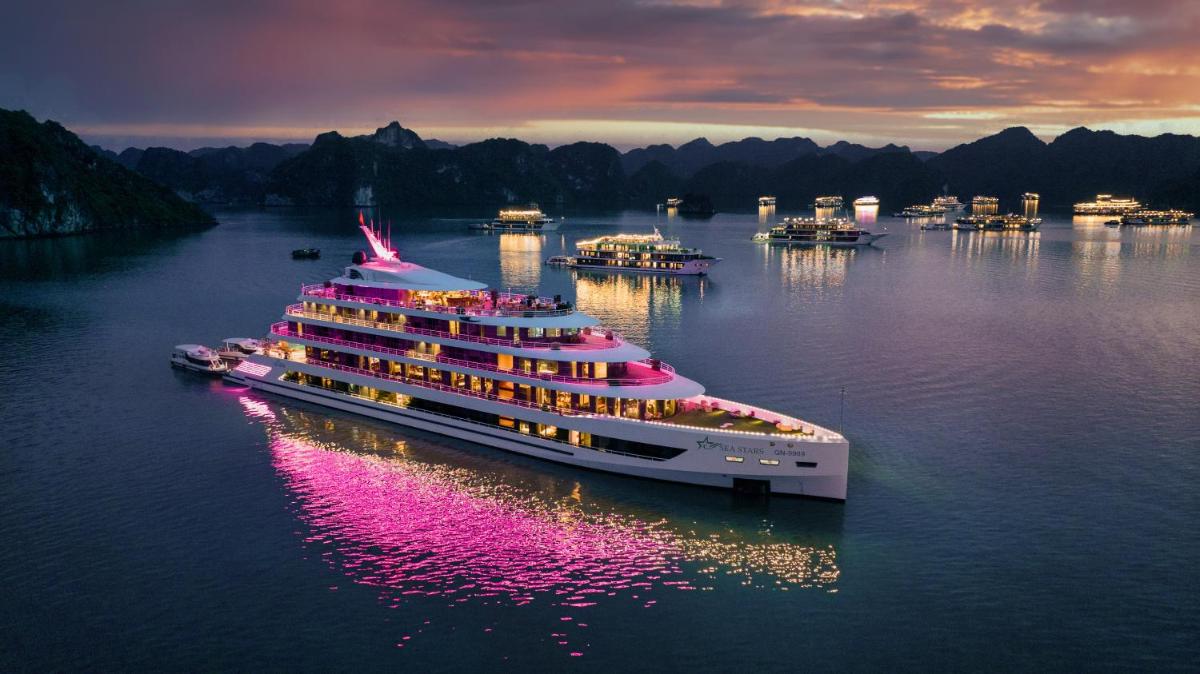 Sea Stars Cruise Ha Long Bay