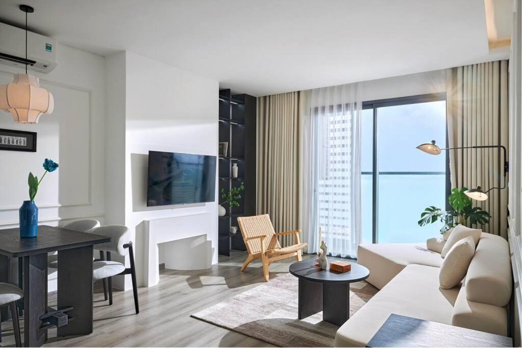 Serenity View w 2BR Ocean View