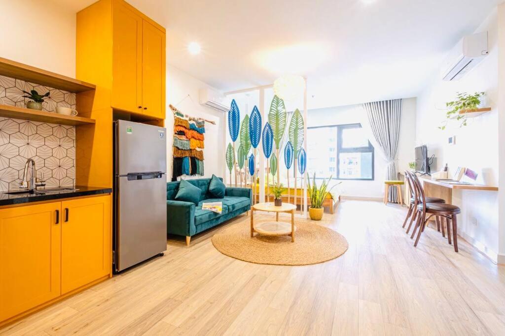 Shin's corner-1 bed room 40m2 apartment at Vinhomes Ocean Park