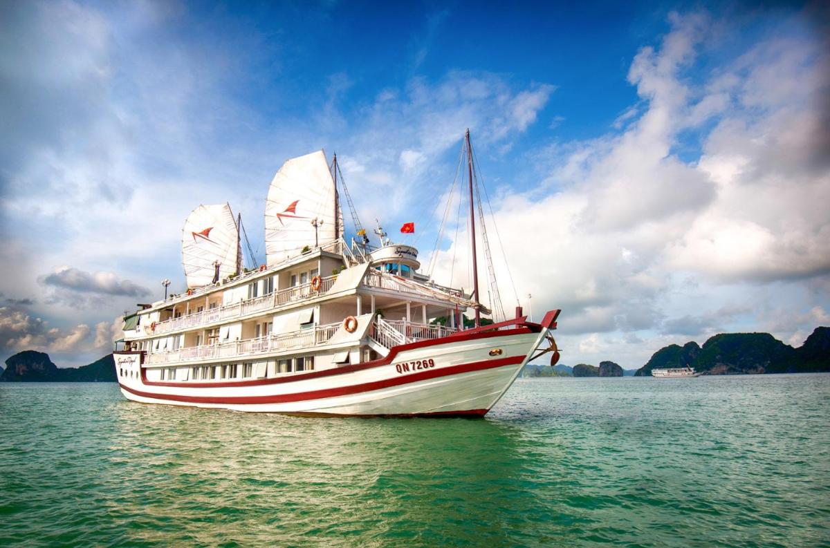 Signature Royal Halong Cruise