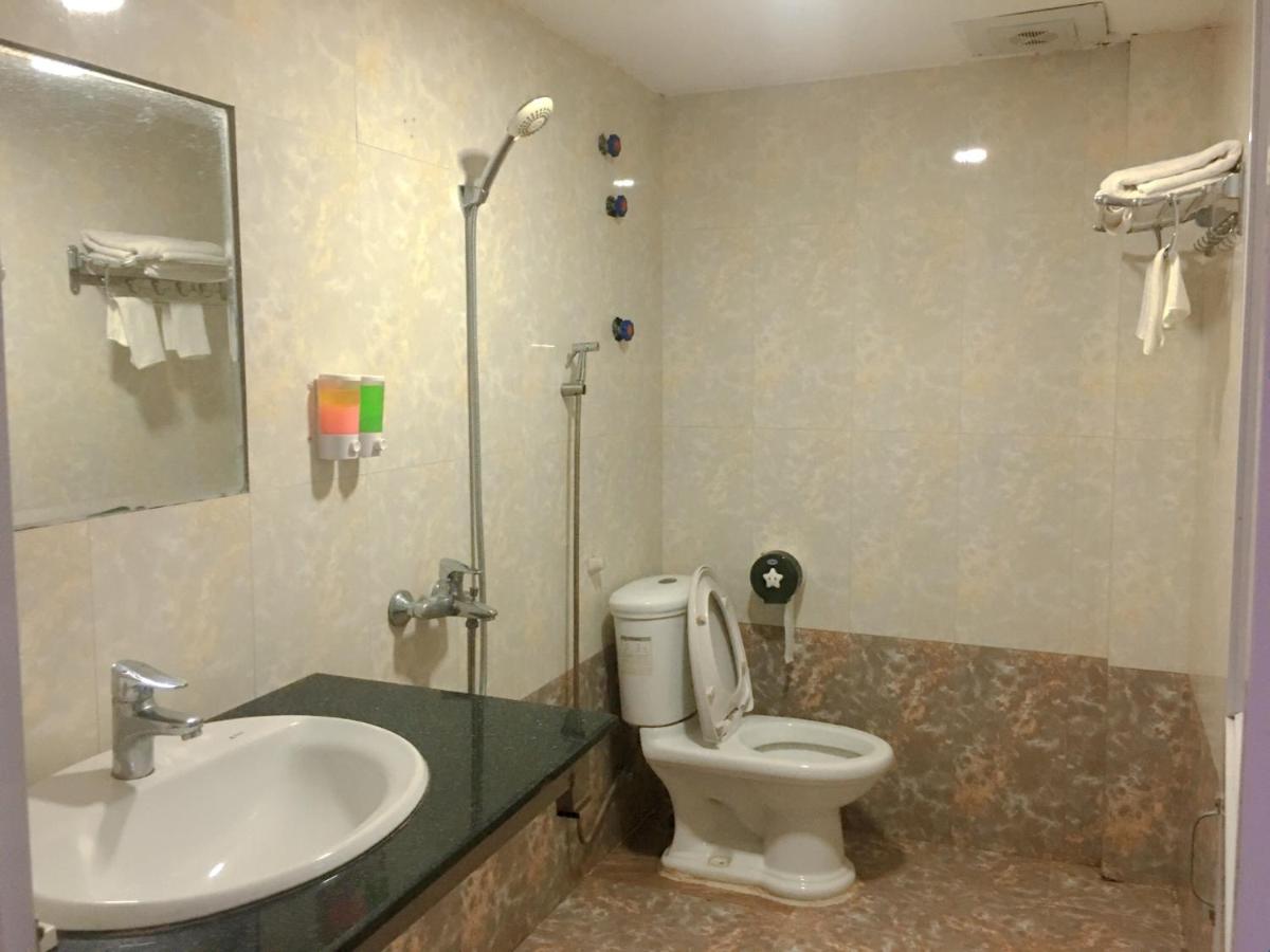 SONG HONG VIEW HOTEL