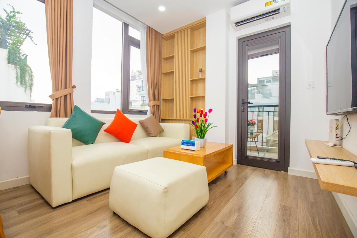 Sumitomo13 Apartment - 81 Linh Lang Street