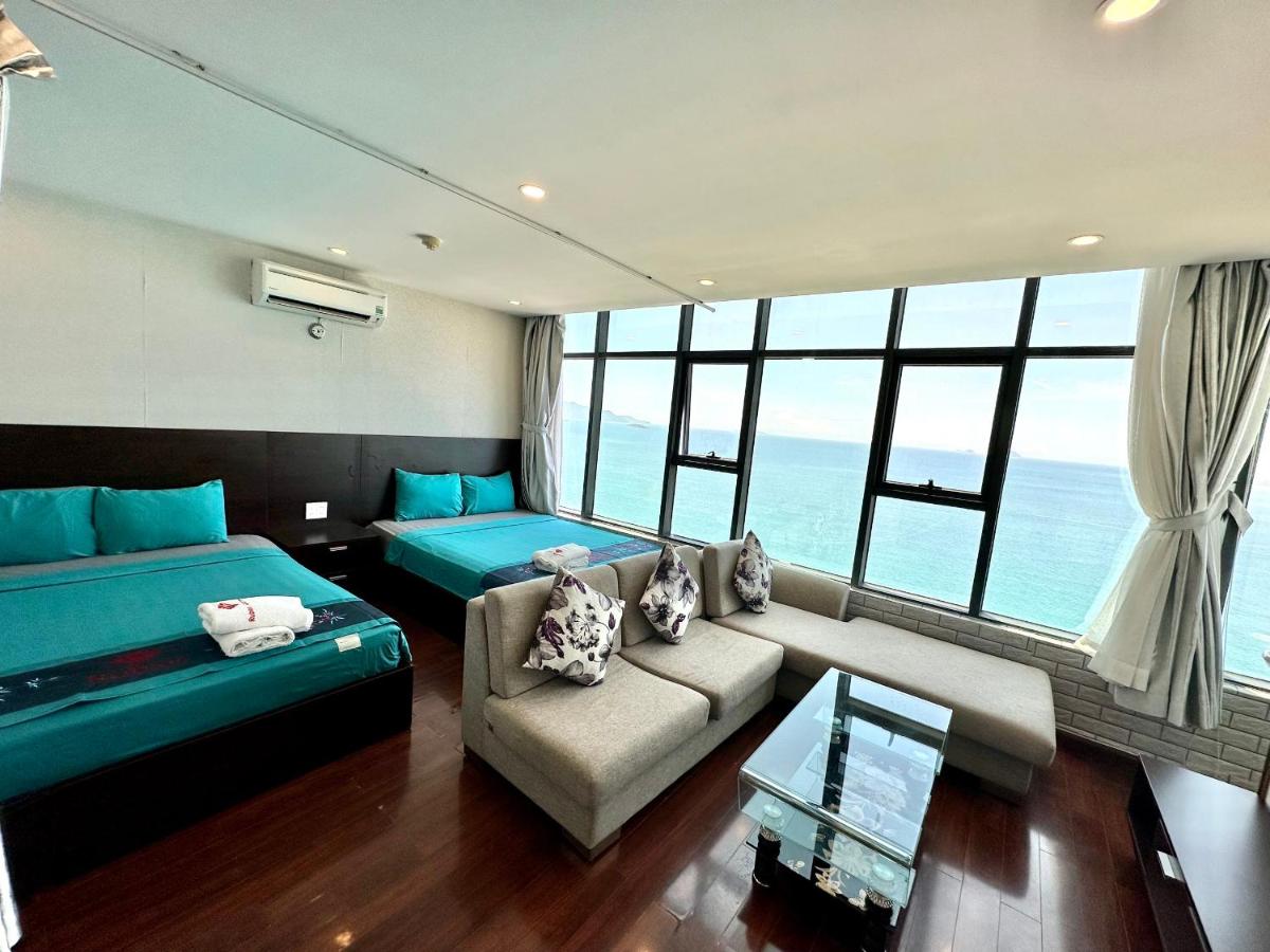 SUN AND SEA APARTMENT