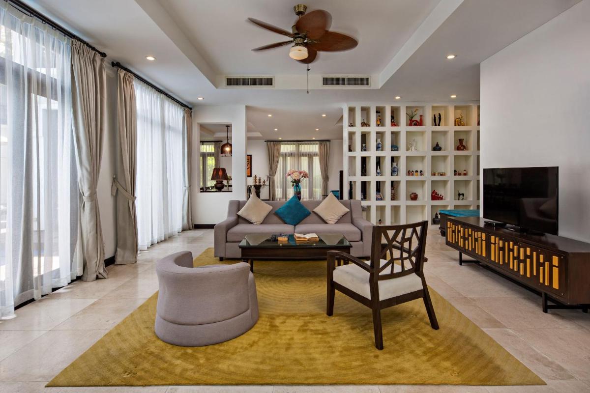 Sun Grow Villas