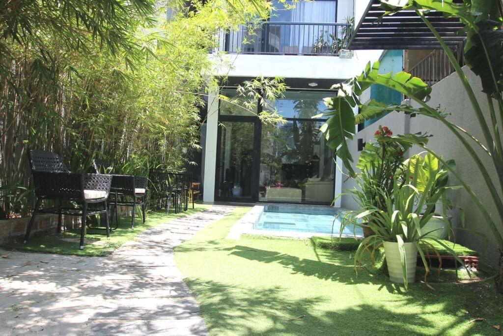 Tehya pool house 3 Bedrooms- My Khe Beach