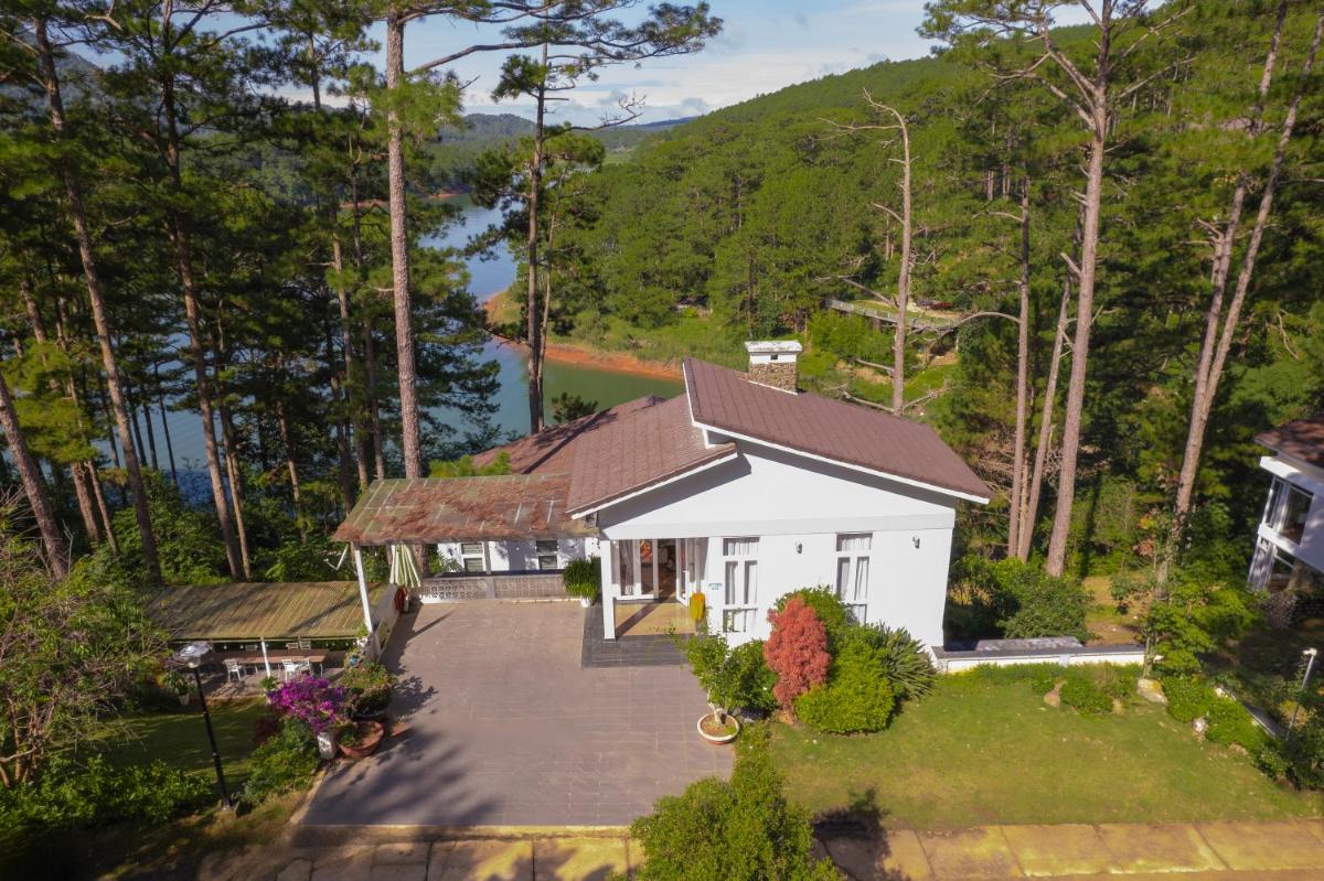 The Dream Villa Best Lake View